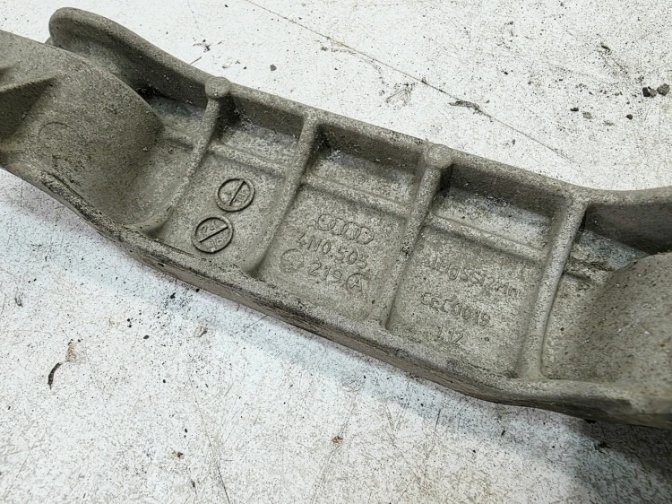 WSPORNIK WZOMOCNIENIE RAMY POMOCNICZEJ AUDI A6 C8 A7 4N0505219A