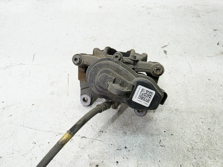 ZACISK HAMULCOWY JARZMO PRAWY TYŁ AUDI A6 C8 A7 4K0406B 330MM