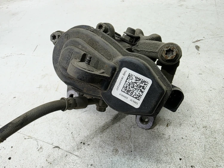 ZACISK HAMULCOWY JARZMO PRAWY TYŁ AUDI A6 C8 A7 4K0406B 330MM