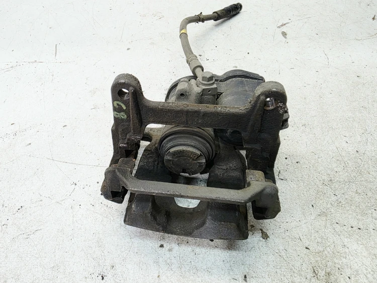 ZACISK HAMULCOWY JARZMO PRAWY TYŁ AUDI A6 C8 A7 4K0406B 330MM