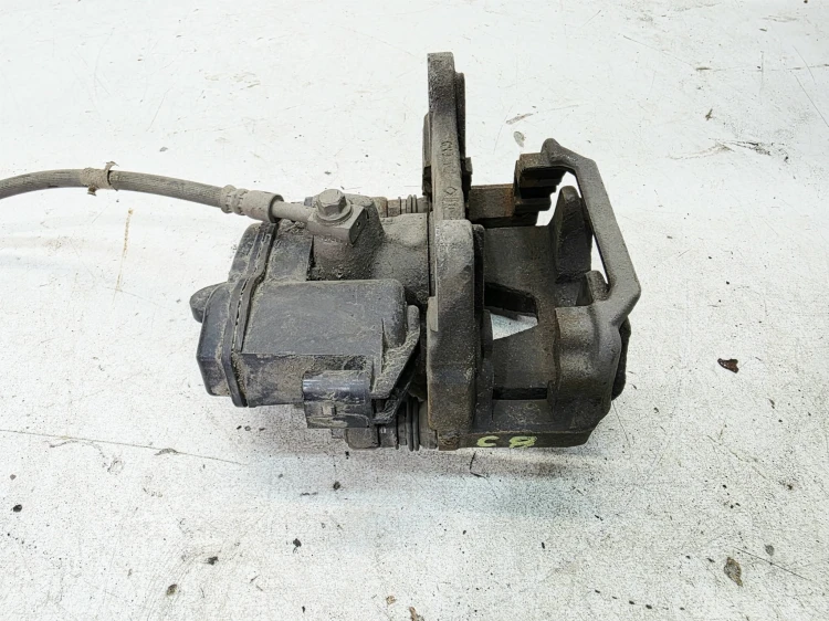 ZACISK HAMULCOWY JARZMO LEWY TYŁ AUDI A6 C8 A7 4K0405B 330MM
