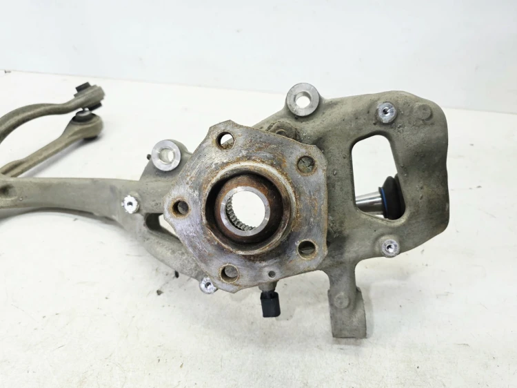 ZWROTNICA PIASTA LEWY PRZÓD AUDI A6 C8 4K0407241D 4K0407559D
