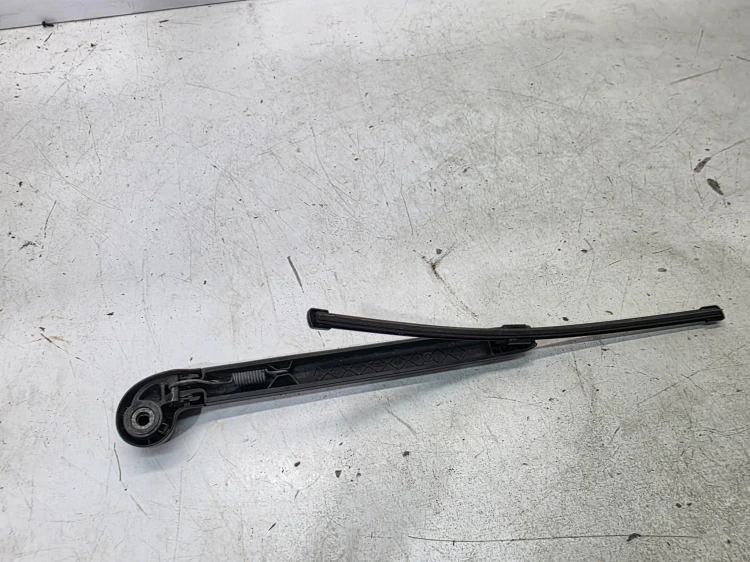 RAMIĘ WYCIERACZKI TYŁ AUDI Q7 4M ORYGINAŁ 4M0955407A
