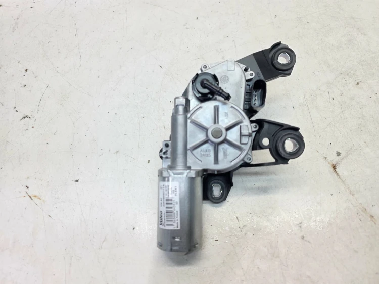 SILNICZEK WYCIERACZKI TYŁ AUDI Q7 4M 4M0955711A ORYGINAŁ