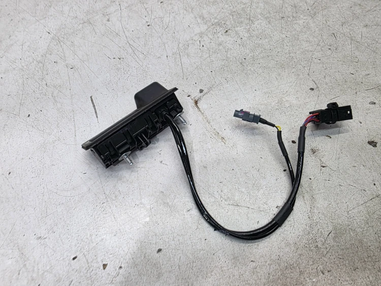 KAMERA COFANIA TYŁ MIKROSTYK KLAPY AUDI Q7 4M 4M0827566C