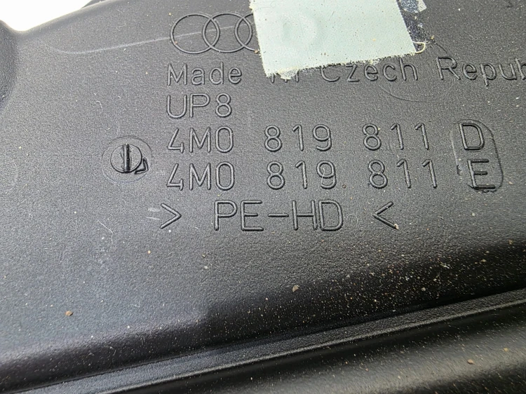 WLOT KANAŁ KIEROWNICA POWIETRZA AUDI Q7 4M 4M0819811E