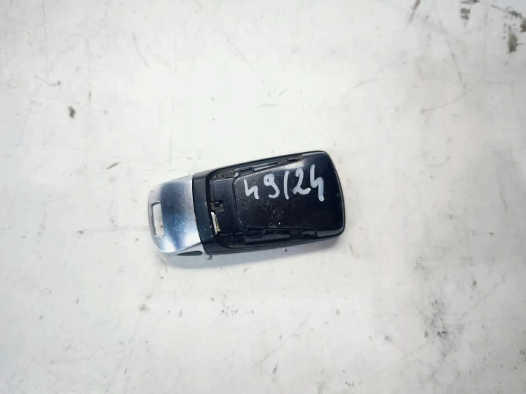 KLUCZYK PILOT KEYLESS AUDI A4 B9 A5 8W Q7 4M 4M0959754AJ 49/24