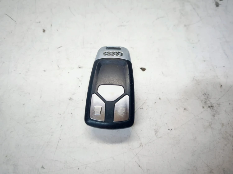 KLUCZYK PILOT KEYLESS AUDI A4 B9 A5 8W Q7 4M 4M0959754AJ 49/24