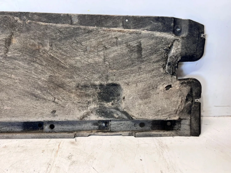 OSŁONA PŁYTA PODWOZIA LEWA AUDI A6 C8 4K0825207 107/26