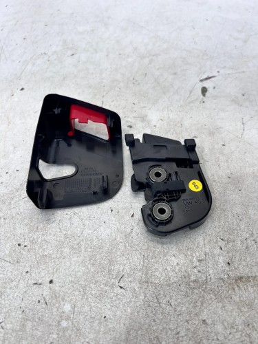 ZAMEK OPARCIA FOTELA LEWY TYŁ AUDI Q5 FY 80A883642A 80A885297
