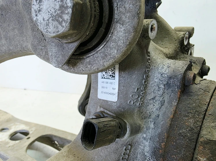 WAHACZE ZWROTNICA PRAWY TYŁ AUDI A6 C8 A7 80A505460B 4K0505432C