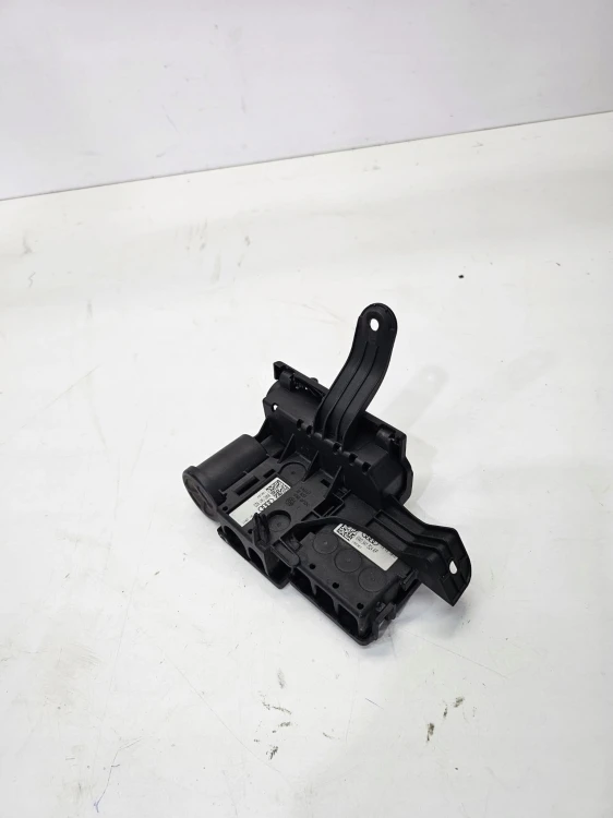 ROZDZIELACZ PRĄDU AUDI A4 B9 A5 8W 8W0941823 8W0941824AP