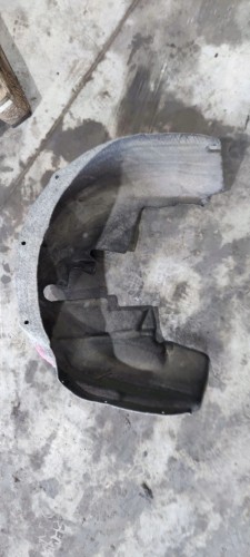 NADKOLE PRAWY TYŁ AUDI A3 8V 8V0810172A ORYGINAŁ