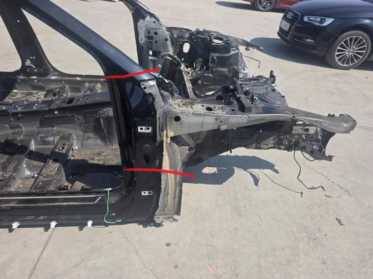 ĆWIARTKA PODŁUŻNICA FARTUCH PRAWY PRZÓD AUDI A6 C8 ORYGINAŁ !!!