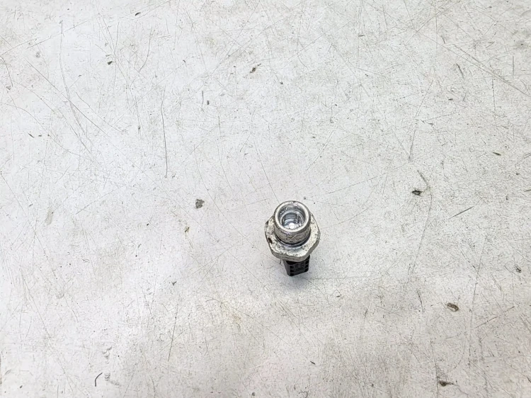 CZUJNIK CIŚNIENIA KLIMATYZACJI AUDI VW SEAT SKODA 5Q0959126B