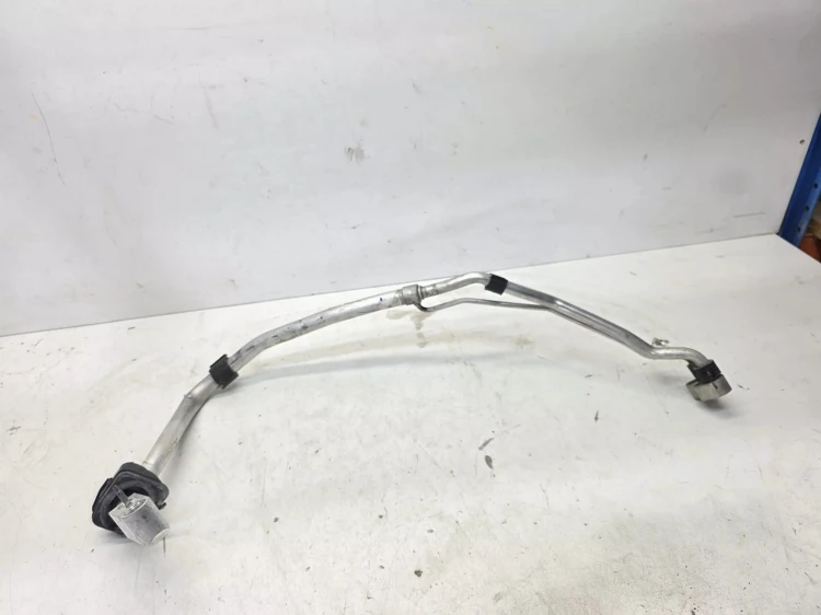 PRZEWÓD WĄŻ KLIMATYZACJI AUDI A4 B9 A5 8W0816738Q