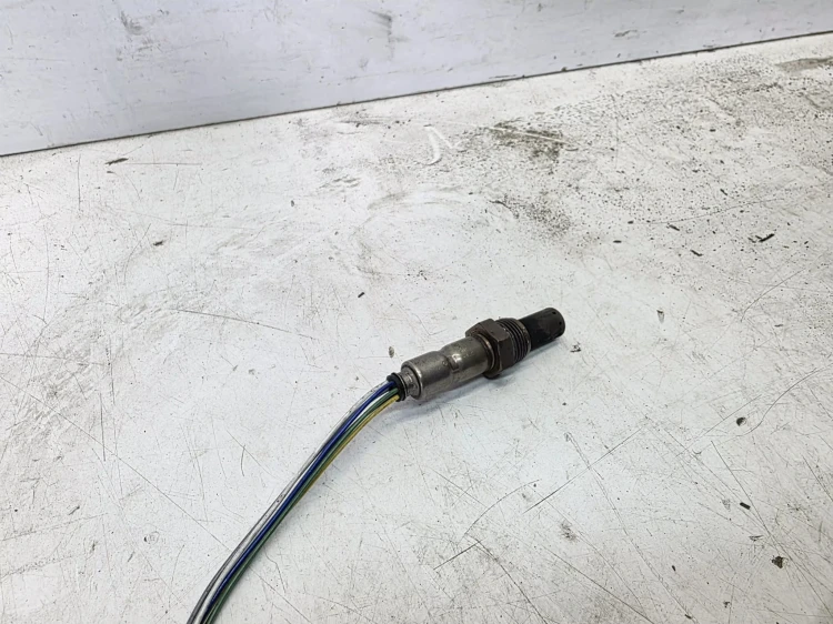 CZUJNIK TEMPERATURY NOX SONDA AUDI A5 8W A4 B9 8W0907807R