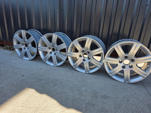FELGI FELGA KOMPLET VW SKODA AUDI A4 A6 7.0J R16 ET42 4F0071496 Z*92* OK