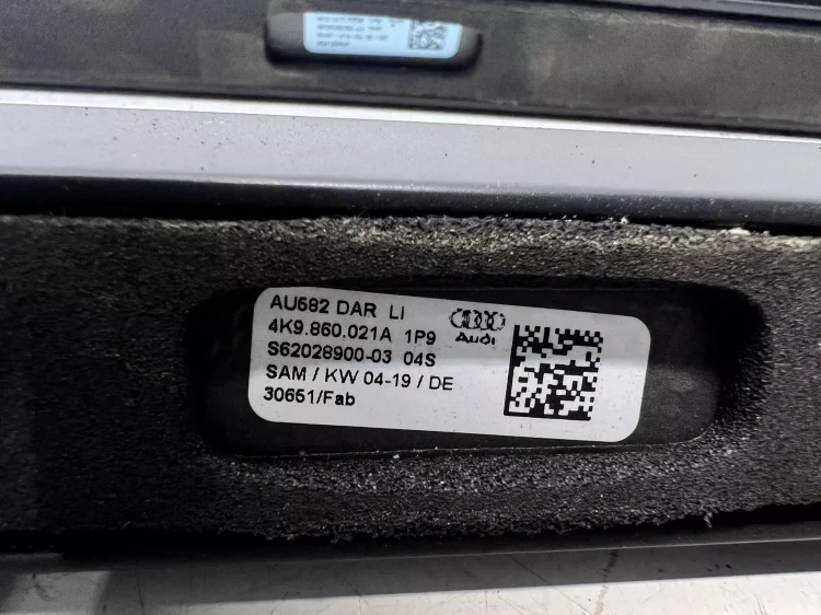 RELING RELINGI DACHOWE MAT KOMPLET AUDI A6 C8 4K9860022A 4K9860021A 1P9