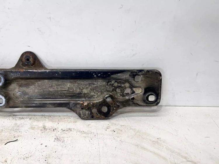 WZMOCNIENIE POPRZECZNE ŚRODEK AUDI A6 C8 4K0803145