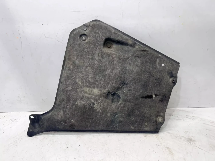 OSŁONA PODWOZIA ŚRODKOWA TYLNA AUDI A6 C8 4K0825311 110/26