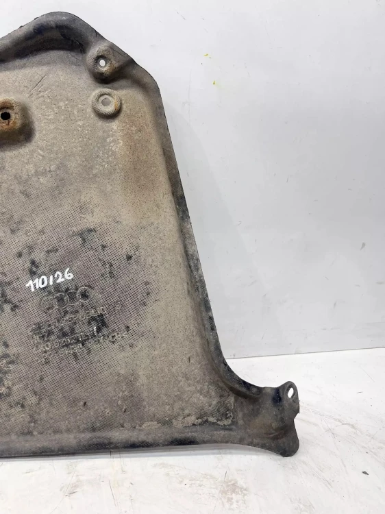 OSŁONA PODWOZIA ŚRODKOWA TYLNA AUDI A6 C8 4K0825311 110/26
