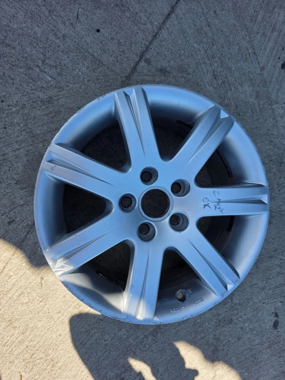 FELGI FELGA KOMPLET VW SKODA AUDI A4 A6 7.0J R16 ET42 4F0071496 Z*92* OK