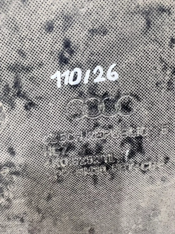OSŁONA PODWOZIA ŚRODKOWA TYLNA AUDI A6 C8 4K0825311 110/26