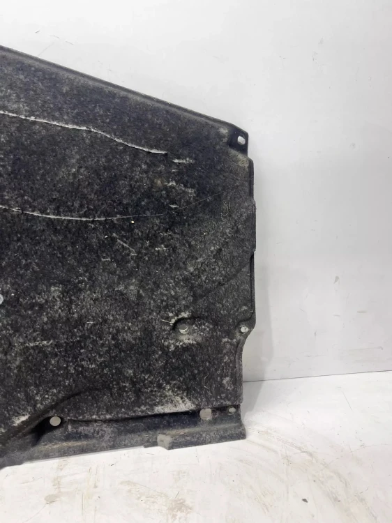 OSŁONA PODWOZIA PRAWY TYŁ AUDI A6 C8 4K0825216H 109/26