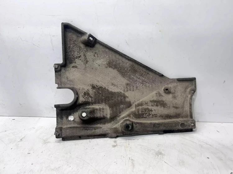OSŁONA PODWOZIA LEWY TYŁ AUDI A6 C8 4K0825215H 108/26