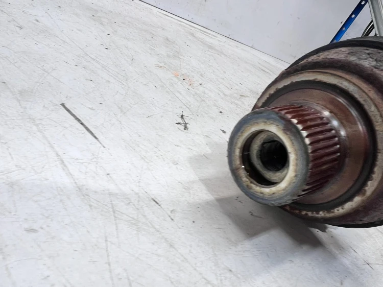 PÓŁOŚ PRAWY TYŁ AUDI A4 B8 A5 8T 8K0501204L
