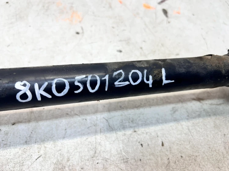 PÓŁOŚ PRAWY TYŁ AUDI A4 B8 A5 8T 8K0501204L