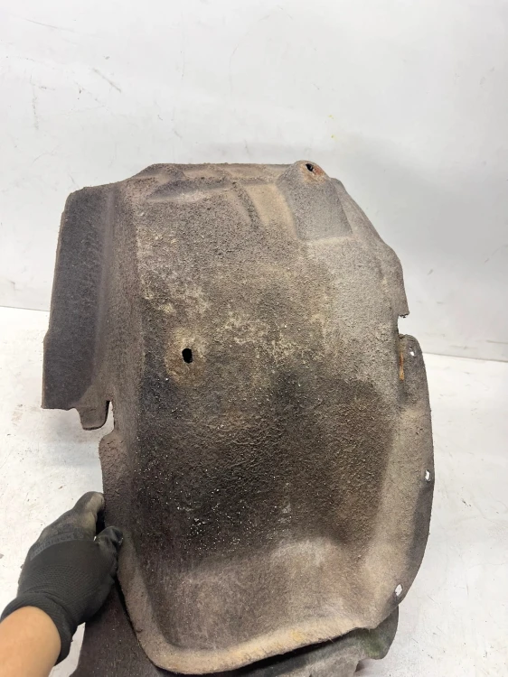 NADKOLE PRAWY TYŁ MATERIAŁOWE AUDI A5 8T 8T0810172 18/26