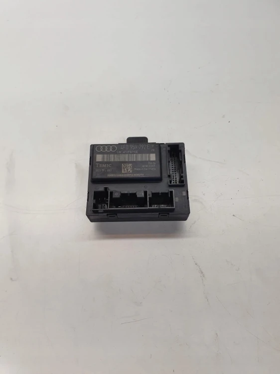 MODUŁ STEROWNIK DRZWI AUDI A6 C6 Q7 4L 4F0959792E