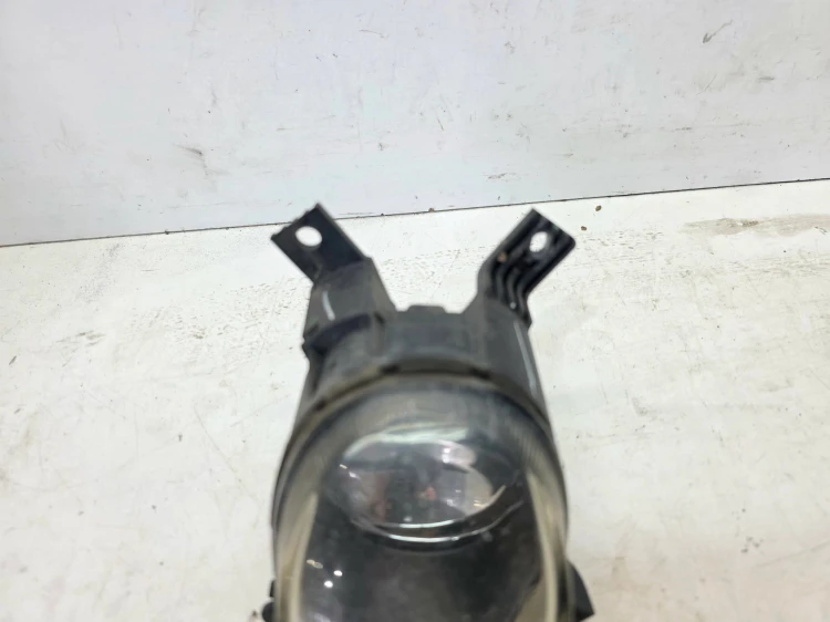 HALOGEN LAMPA PRZECIWMGIELNA PRAWY PRZÓD AUDI A3 8P A4 B7 8E0941700C