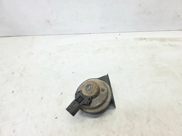 KLAKSON SYGNAŁ HIGH AUDI A3 8P LIFT 8P0951223C
