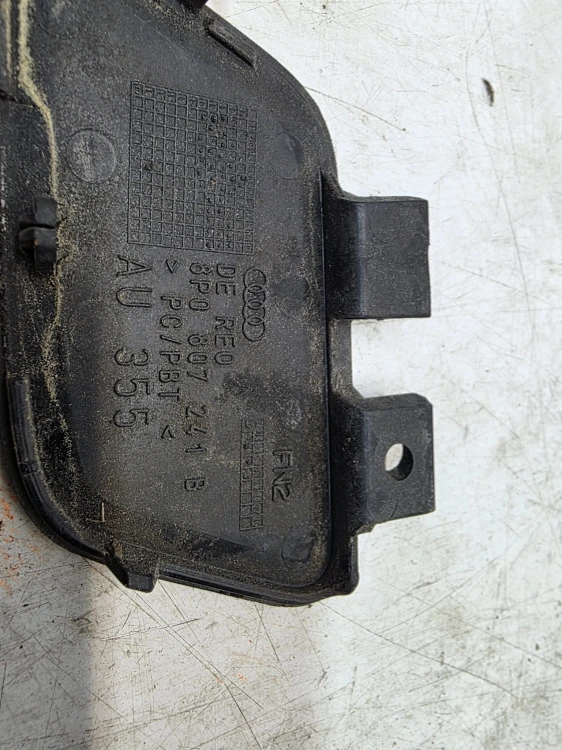 ZAŚLEPKA ZDERZAKA PRZÓD AUDI A3 8P LIFT 8P0807241B LZ9Y