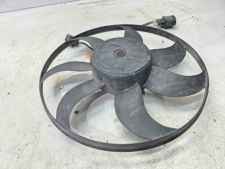 WENTYLATOR CHŁODNICY AUDI VOLKSWAGEN SEAT SKODA 1K0959455P