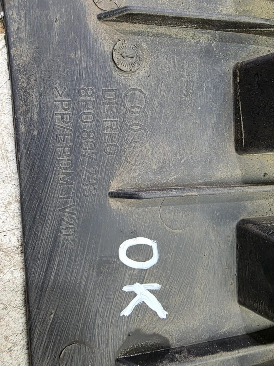 OSŁONA PŁYTA POD ZDERZAK AUDI A3 8P LIFT 8P0807233 ORYGINAŁ