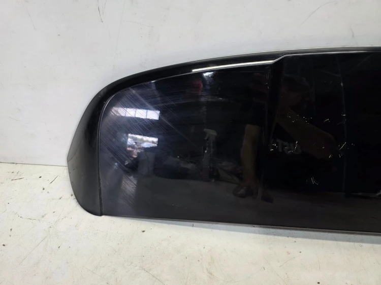 LOTKA SPOILER KLAPY TYŁ S LINE AUDI A4 B9 AVANT KOMBI 8W9827933 LY9B