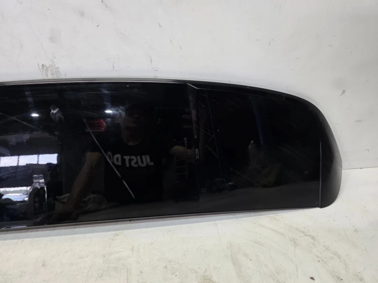 LOTKA SPOILER KLAPY TYŁ S LINE AUDI A4 B9 AVANT KOMBI 8W9827933 LY9B