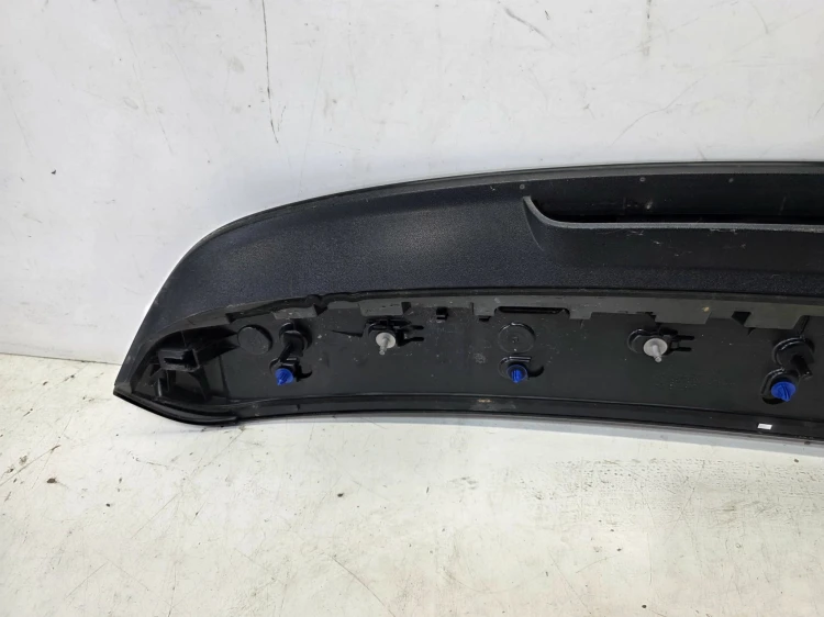 LOTKA SPOILER KLAPY TYŁ S LINE AUDI A4 B9 AVANT KOMBI 8W9827933 LY9B