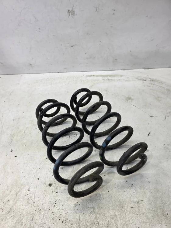 SPRĘŻYNA TYŁ TYLNA LEWA LUB PRAWA AUDI A4 S5 A5 8T 13 MM X 320MM QUATTRO