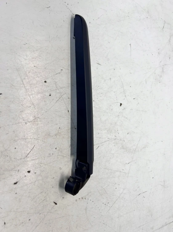 RAMIĘ WYCIERACZKI TYŁ AUDI A4 B9 8W9955407
