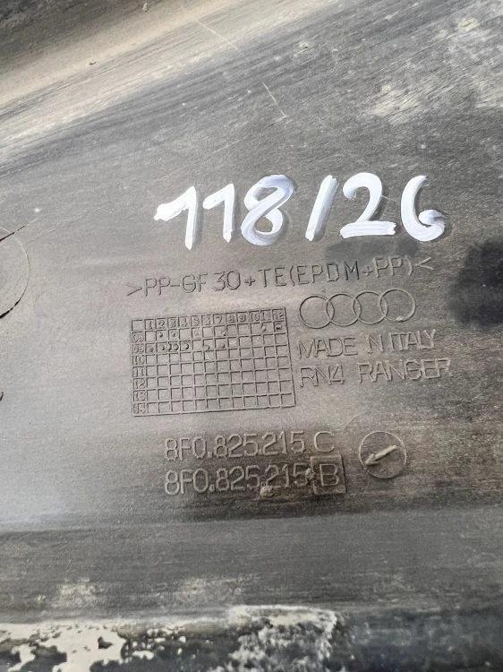 OSŁONA PODWOZIA AUDI A5 8T CABRIO LEWY TYŁ 8F0825215B 118/26