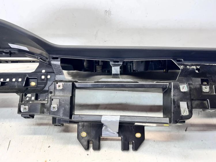 DESKA KOKPIT KONSOLA AUDI A6 C8 4K1857001A