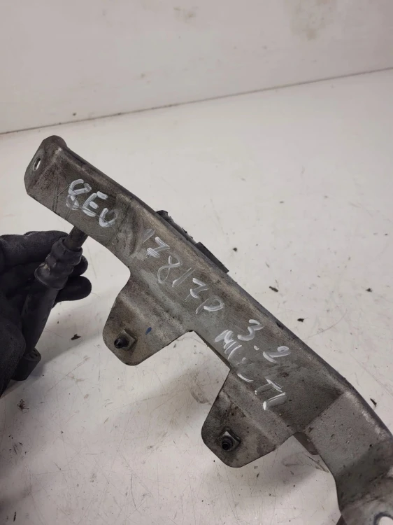 PRZEWÓD OLEJOWY SKRZYNI AUDI A4 B7 8E0317817P