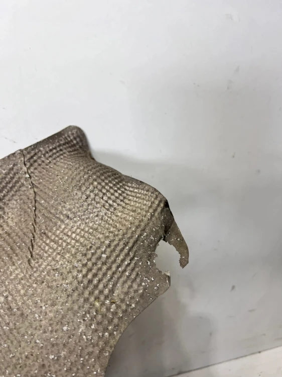 OSŁONA TERMICZNA TŁUMIKA PRAWA AUDI A5 8T CABRIO 8F0804172 1/26