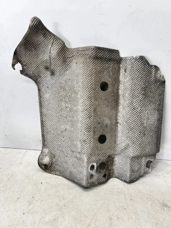 OSŁONA TERMICZNA TŁUMIKA PRAWA AUDI A5 8T CABRIO 8F0804172 1/26
