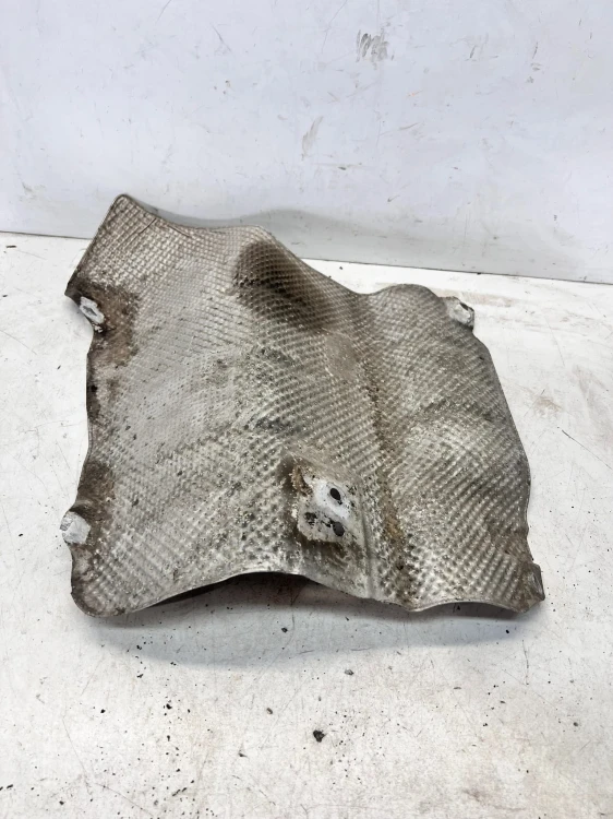 OSŁONA TERMICZNA PRAWA AUDI A6 C7 A7 4G0804172A 2/26
